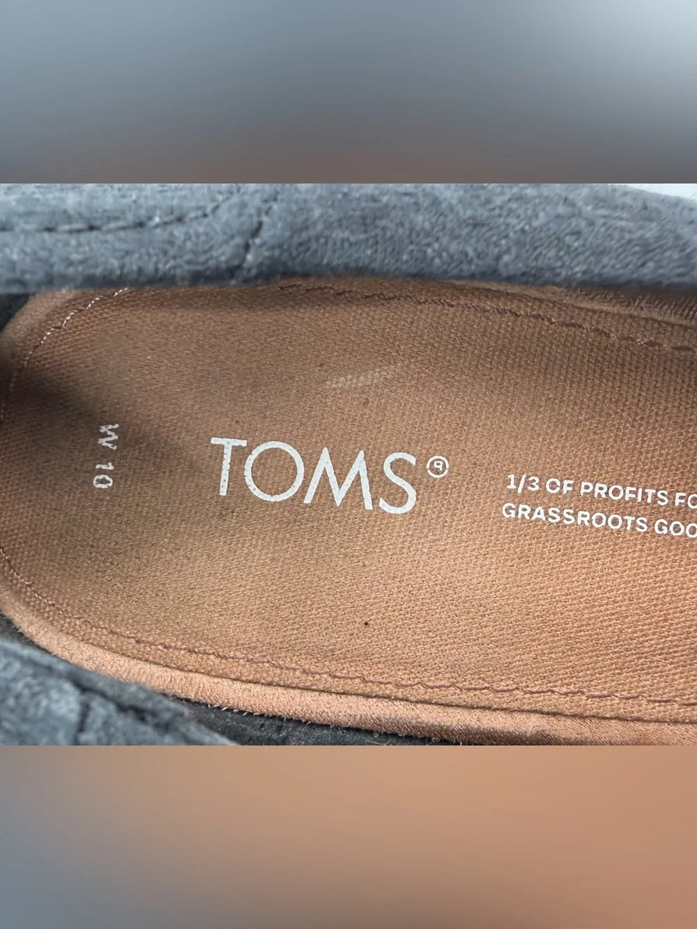 Toms Sandals Women’s 10M Black Classic Wedge Espadrille Cork Peep Toe Slip On